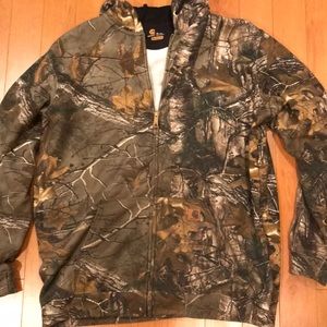 Xl tall men’s real tree carhartt sweatshirt.